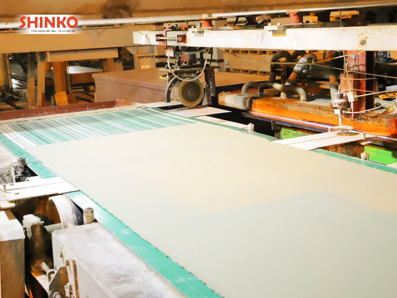 Trọng lượng tấm Cemboard SHINKO PROBOARD theo độ dày và ứng dụng thực tế